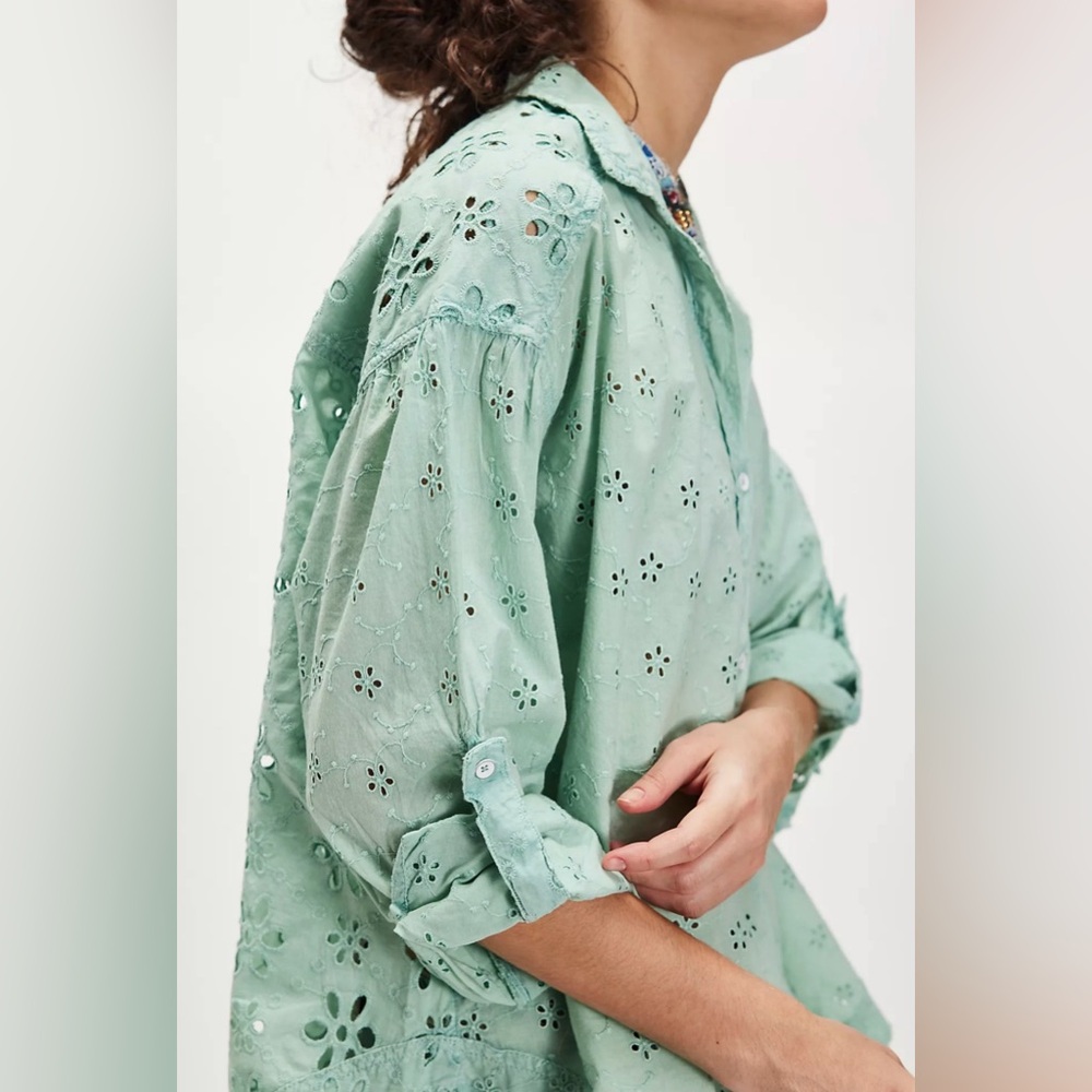 NWT We The Free Mae Washed Eyelet Shirt - Picture 4 of 4